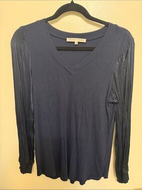 MELISSA NEPTON Navy V-Neck Long Sleeve Top with Sheen Sleeves